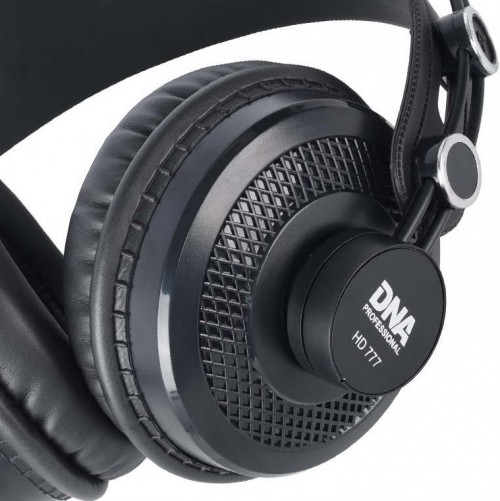 DNA Professional HD 777