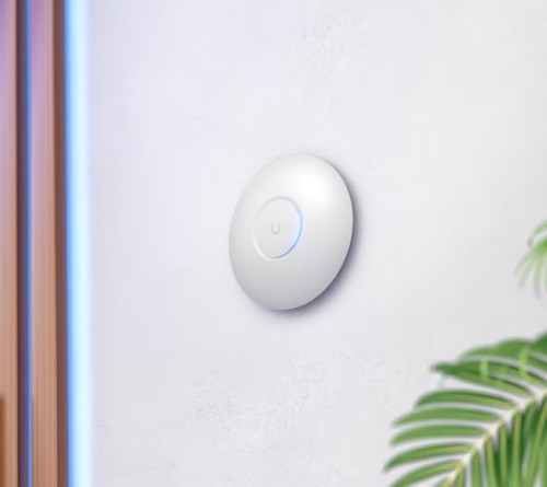 Ubiquiti UniFi 7 Lite