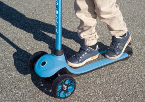 Globber E-Motion 4 Plus