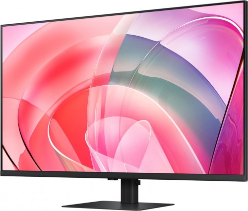Samsung ViewFinity S70D 37