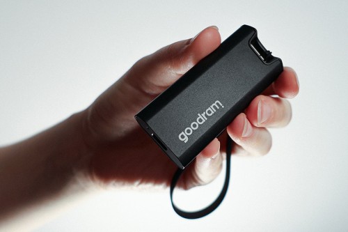 GOODRAM SSDR-GMRE-01T-K0