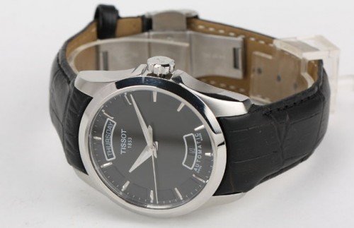 TISSOT T035.407.16.051.00