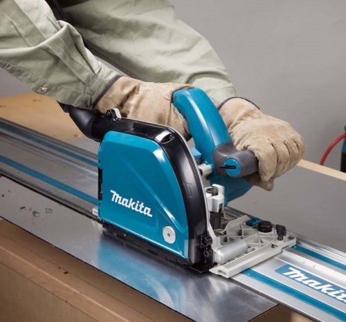 Makita CA5000XJ