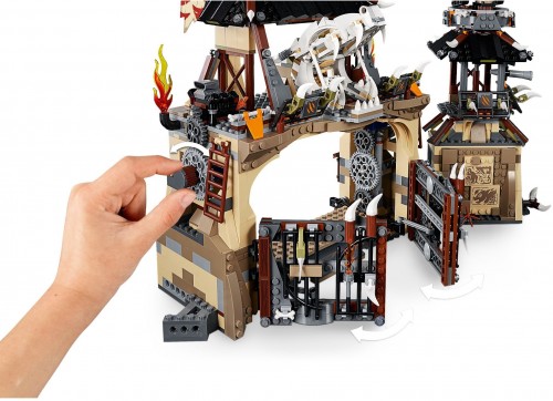 Lego Dragon Pit 70655