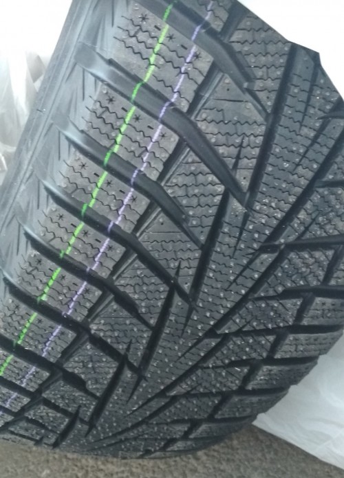 Hankook Winter I*Cept X RW10