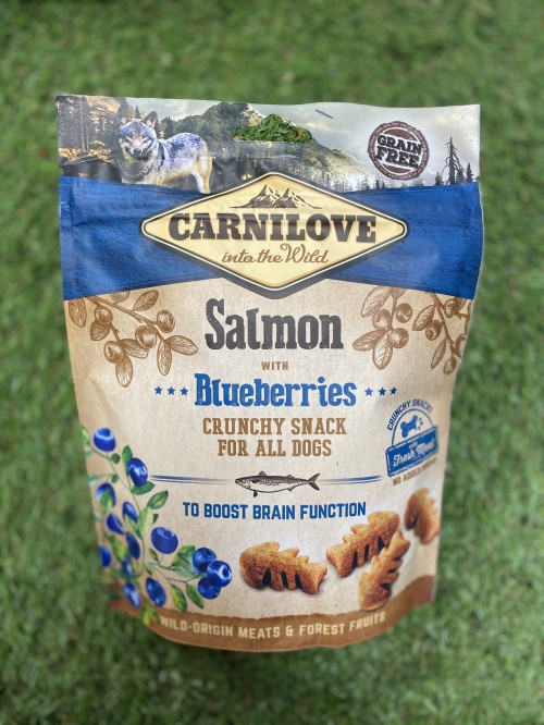 Carnilove Crunchy Snack Salmon with Blueberries 0.2 kg