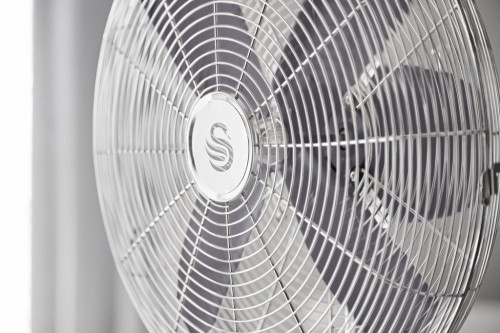 SWAN Retro 16 Inch Stand Fan