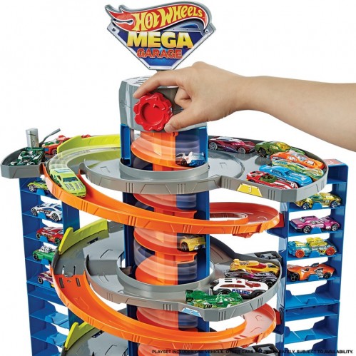 Hot Wheels Mega Garage GTT95