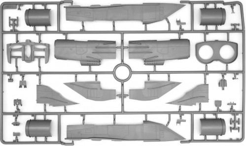 ICM MiG-25 RBT (1:48)