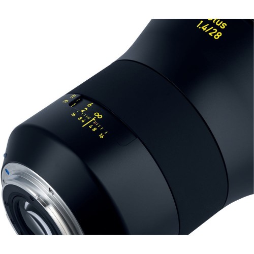 Carl Zeiss 28mm f/1.4 Otus