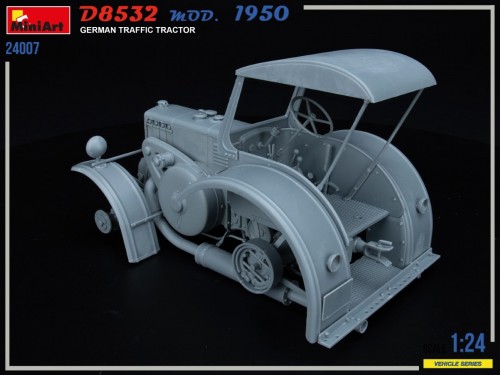 MiniArt German Traffic Tractor D8532 Mod.1950 (1:24)