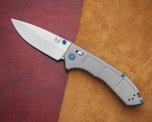 BENCHMADE Narrows 748