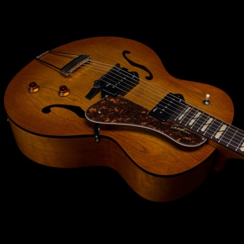 Godin 5th Avenue Jumbo P90