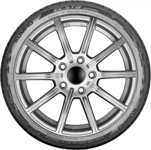 Kumho Ecsta Sport