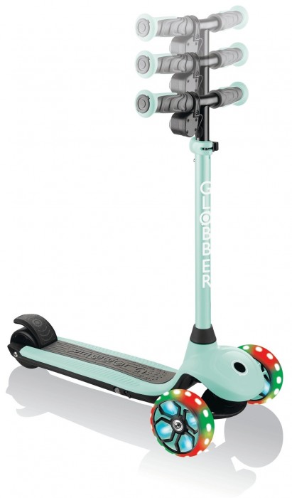Globber E-Motion 4 Plus