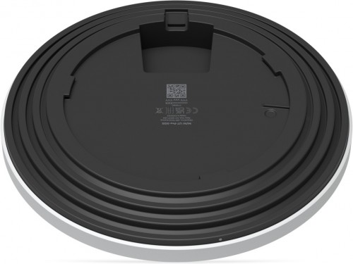 Ubiquiti UniFi 7 Pro XGS