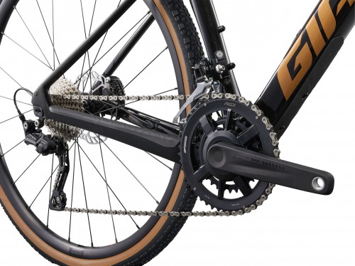 Giant Revolt Advanced 3 2025 frame XS