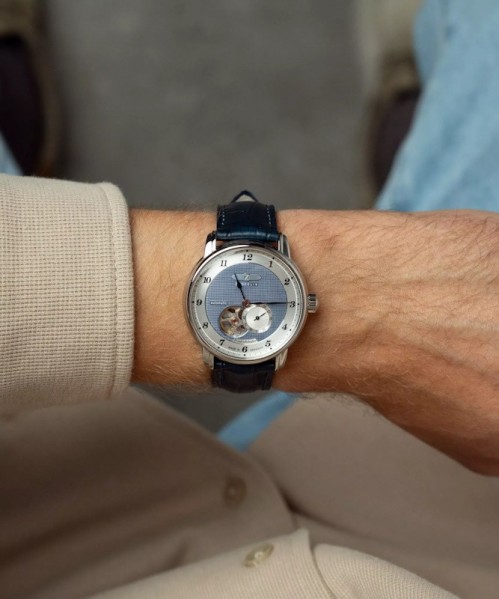 Zeppelin Friedrichshafen 8566-3