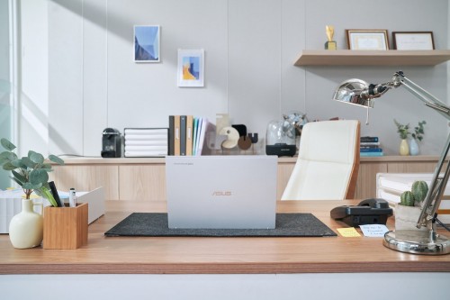 Asus ExpertBook CX54 Chromebook Plus CX5403CMA