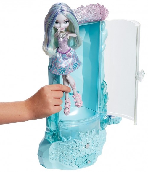 Ever After High Epic Winter Winter Sparklizer DLB39