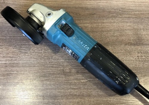 Makita GA5040C