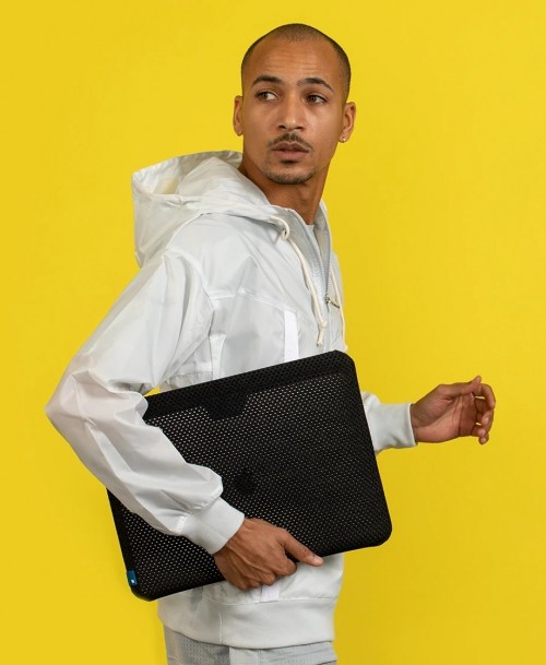 Incase Slip Sleeve with PerformaKnit for MacBook Pro 16