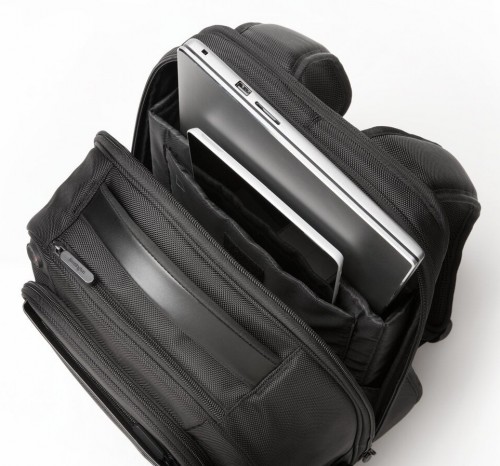 Kensington Contour 2.0 Business Laptop Backpack 15.6