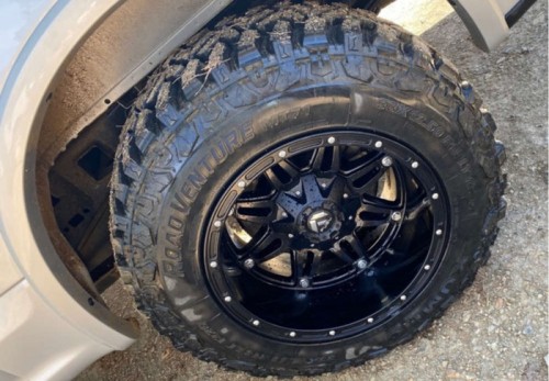 Kumho Road Venture MT71