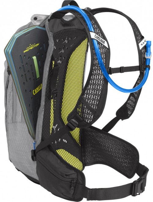 CamelBak H.A.W.G. Pro 20