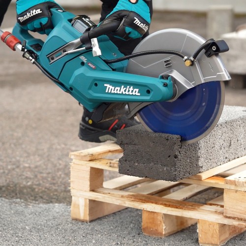 Makita CE004GZ
