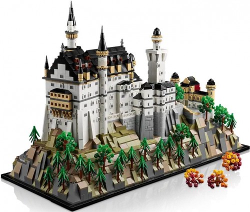 Lego Neuschwanstein Castle 21063