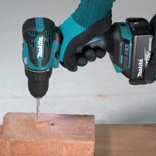 Makita DHP490Z