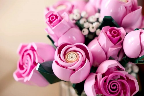 Lego Bouquet of Pink Roses 10374
