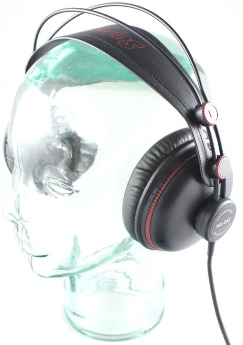 Superlux HD662