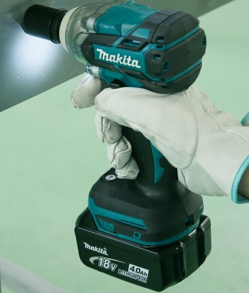 Makita DTW281RME