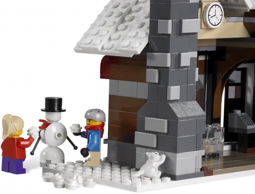 Lego Winter Village Toy Shop 10199