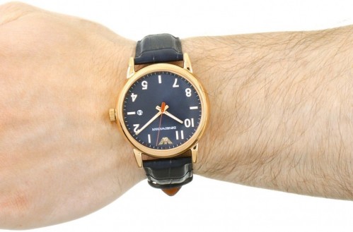 Armani AR11135