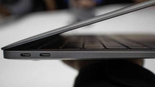 Apple MacBook Air 13" (2019)
