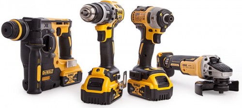 DeWALT DCK422P3