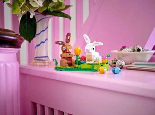 Lego Easter Rabbits Display 40523