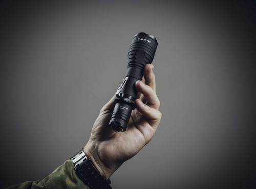 ArmyTek Viking Pro Marnet USB Warm