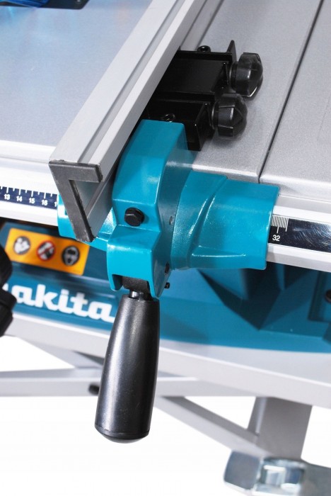 Makita MLT100NX1