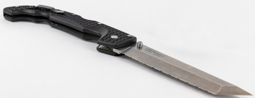 Cold Steel Voyager XL Tanto Serrated 10A