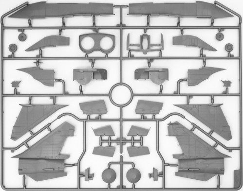 ICM MiG-25 RU (1:72)