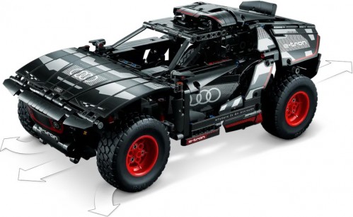 Lego Audi RS Q e-tron 42160