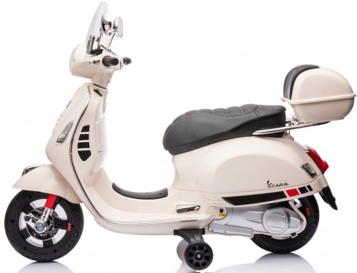 Milly Mally Vespa GTS Super