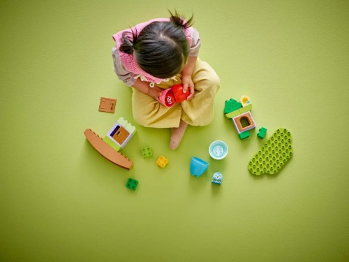 Lego Balancing and Stacking Tree 10440