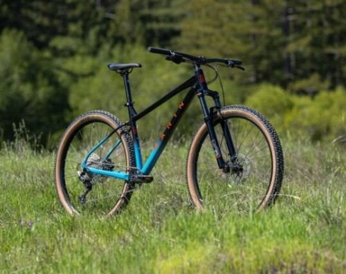Marin Bobcat Trail 5 27.5 2025