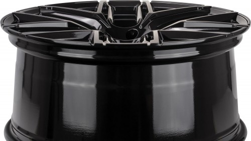 Carbonado Saber