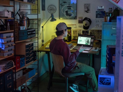 HP OmniBook X Flip x360 16-ar0000